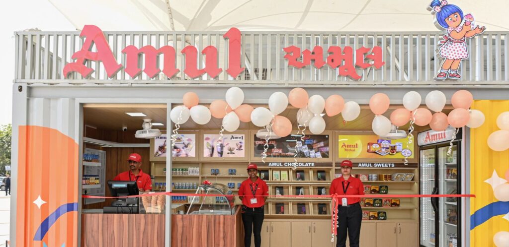 Amul Franchise Cost